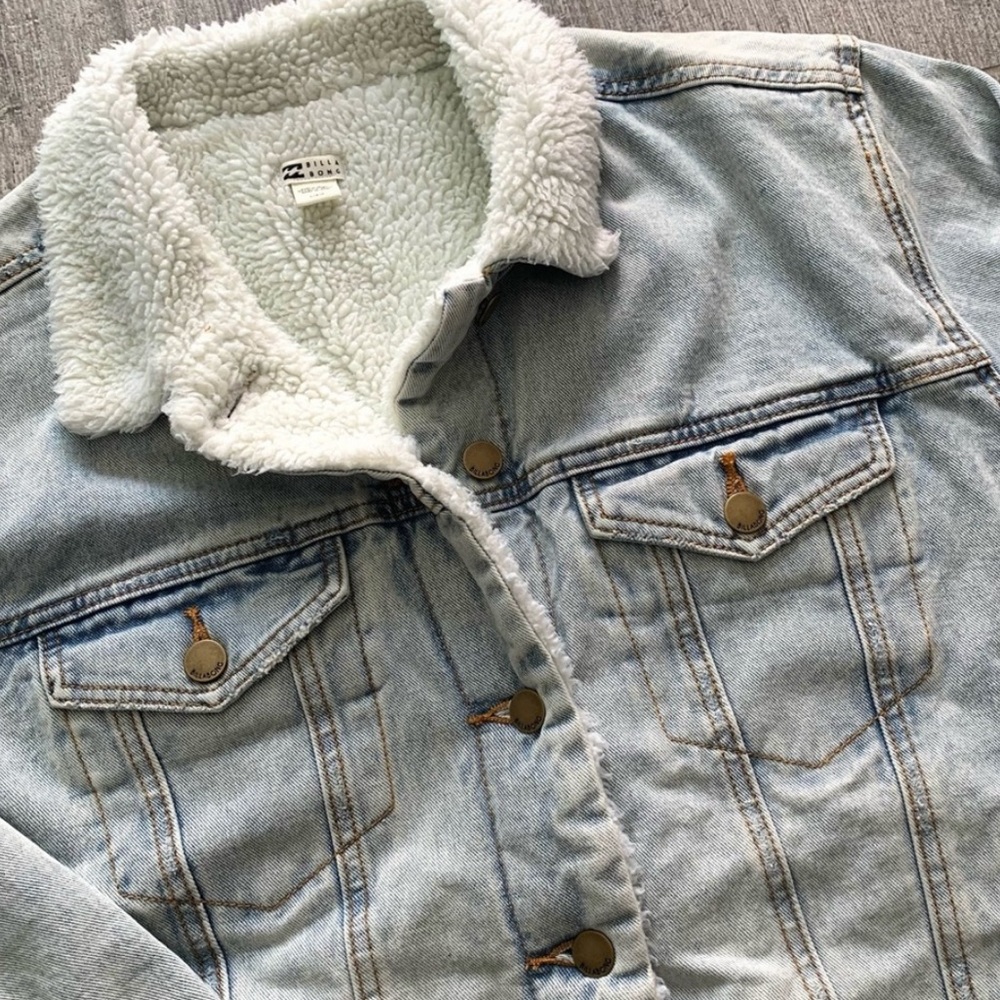 π₯π₯BILLABONG - SUCH A TRIP DENIM JACKETπ₯π₯ - Picture 4 of 11